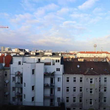 Brilliant View: Balcony Home, Modern, Stylish And Newly Renovated Wien Eksteriør billede